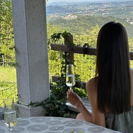 Dom wakacyjny Karol-ina Estate *