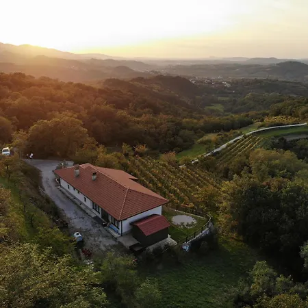 Karol-ina Estate Branik