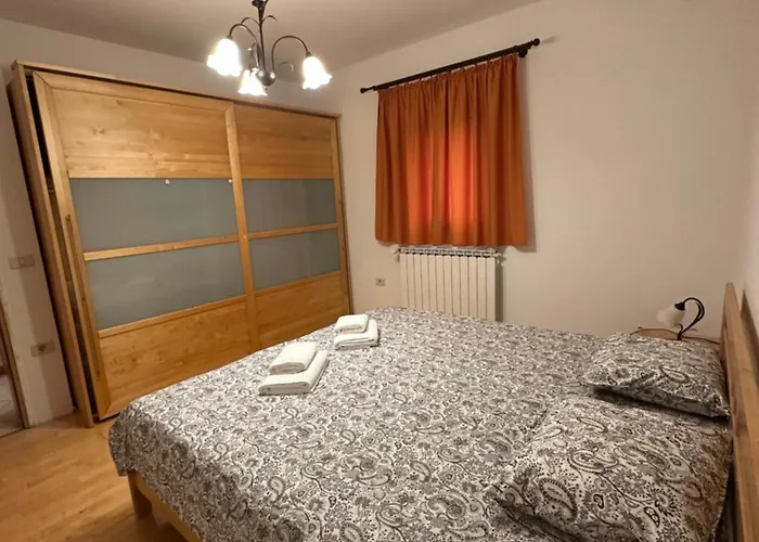 Dom wakacyjny Karol-ina Estate Branik